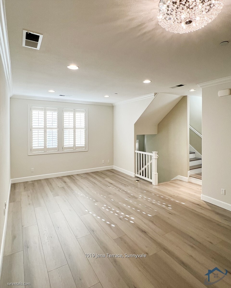 Building Photo - 1019 Jena Ter