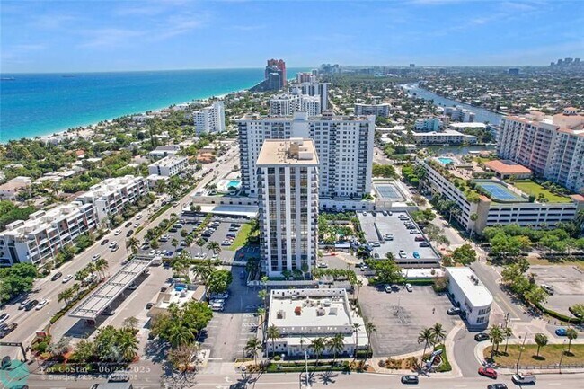 Building Photo - 3031 N Ocean Blvd