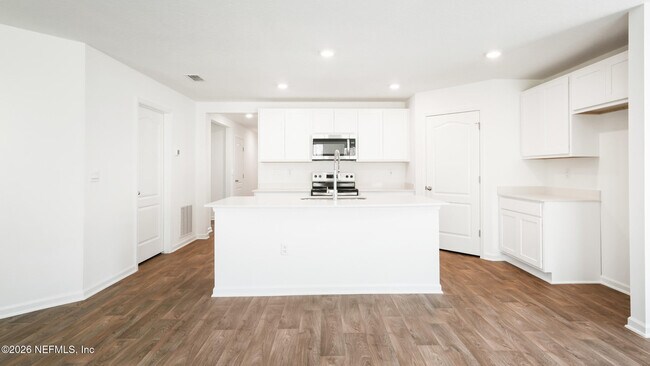Building Photo - 5441 Hollow Birch Dr