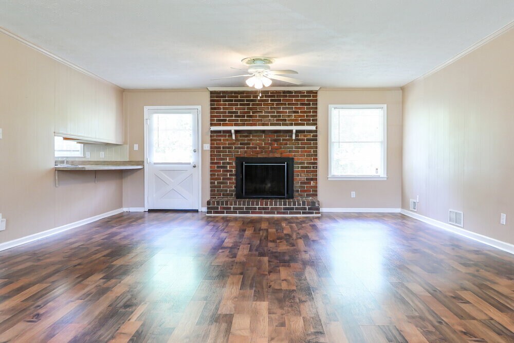 Building Photo - 2906 Elizabeth Ln