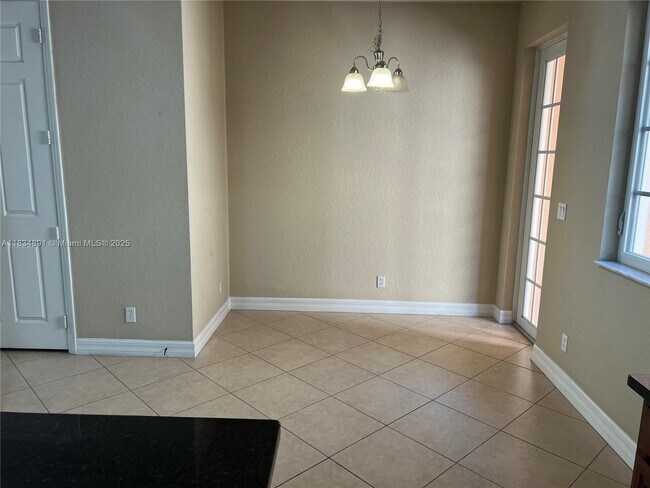 Building Photo - 131 Ennis Ln