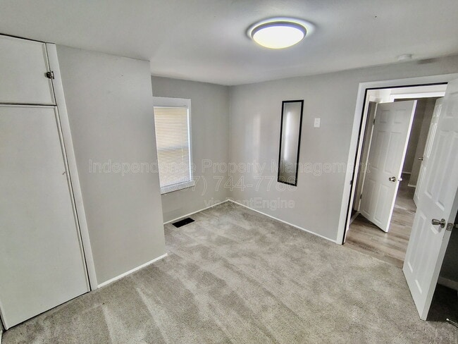 Building Photo - 3711 Pittsburg Ave