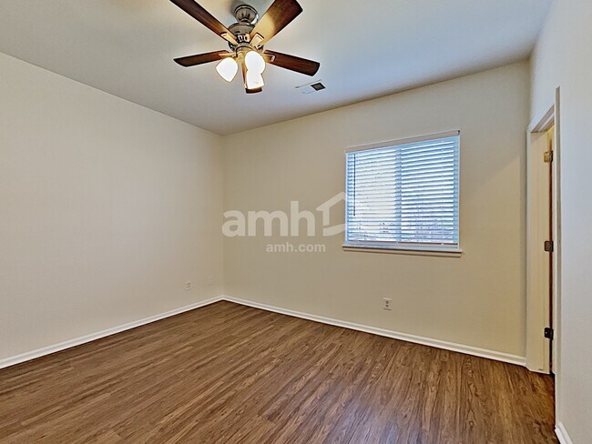 Building Photo - 14811 E 118th Pl