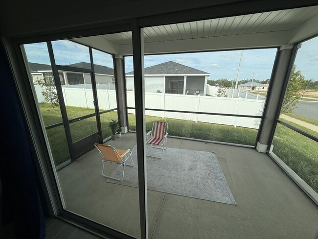 Building Photo - 12582 NW 138th Dr