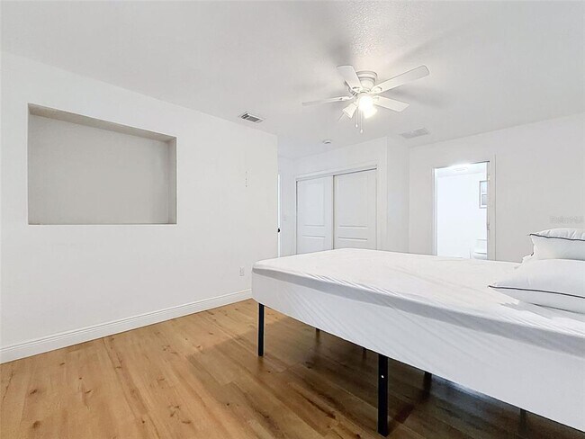 Building Photo - 3316 W Nassau St