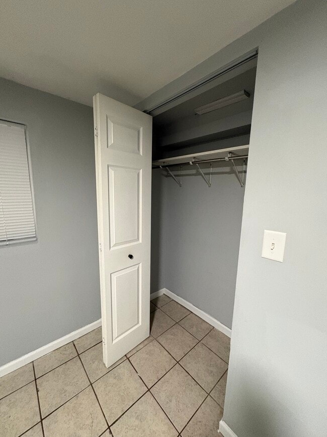 Building Photo - 5025 W 29th Pl