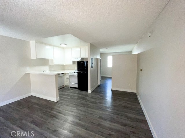 Building Photo - 1130 Newport Ave