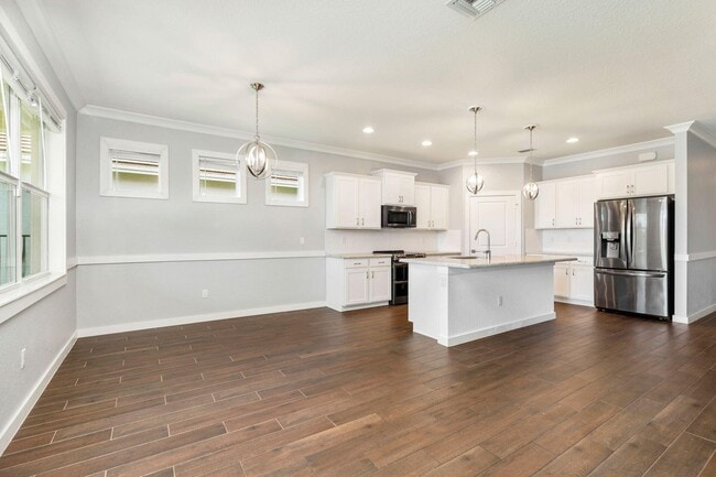 Building Photo - 7410 SW Harbor Cove Dr