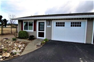 Building Photo - R1920T