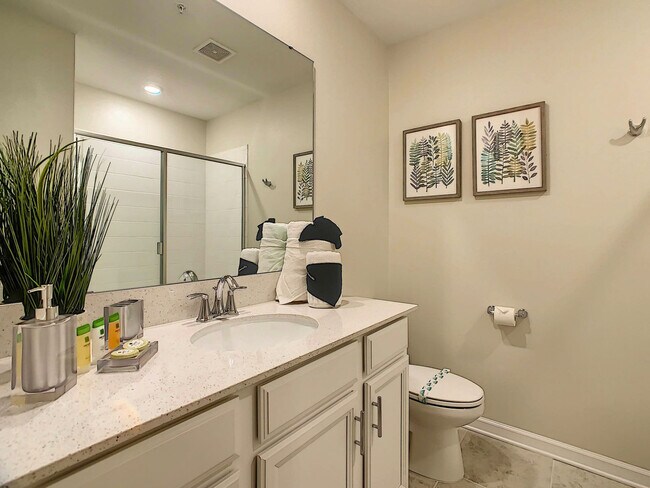 Building Photo - 1520 Oasis Club Blvd