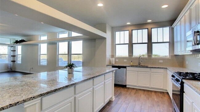 Building Photo - 1653 Arbor Knot Dr