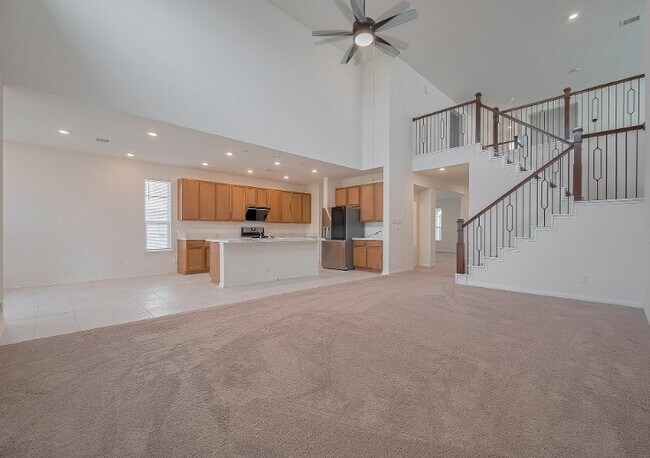 Building Photo - 5815 Texas Sage Dr