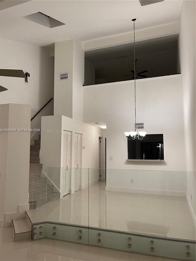 Building Photo - 4157 SW 85th Ave