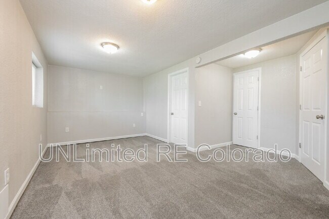 Building Photo - 9866 Lafayette St