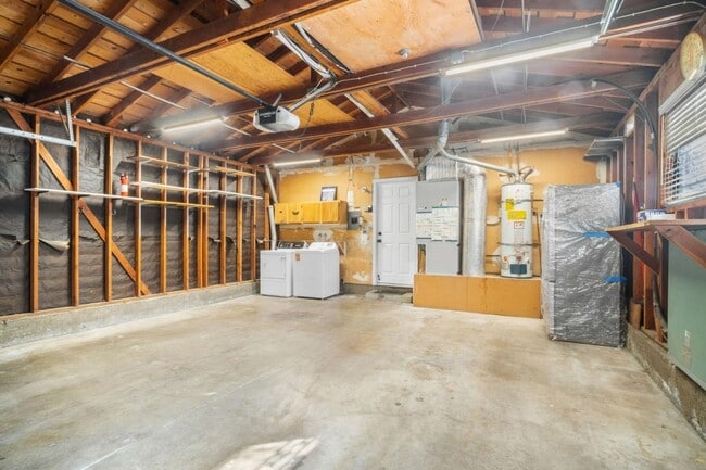 Building Photo - 7124 Point Dunes Ct