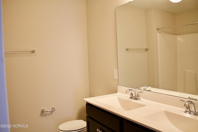 Building Photo - 368 Wheatfield Way