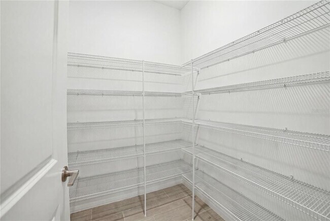 Building Photo - 11534 72nd Pl E