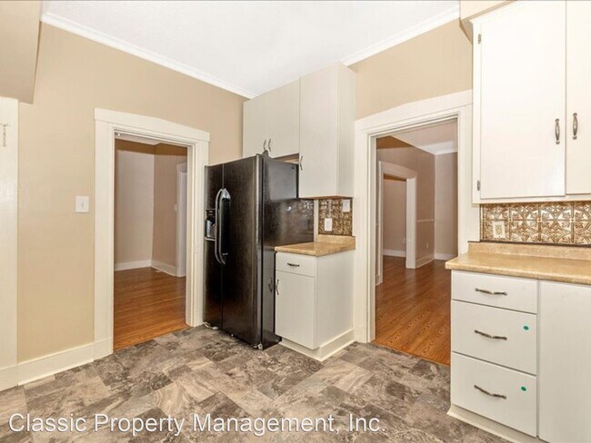 Building Photo - 4 br, 2 bath House - 2 Westside Avenue North