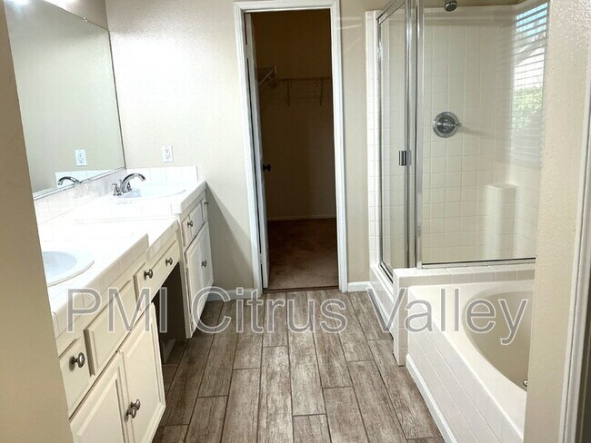 Building Photo - 1250 Berylstone Dr