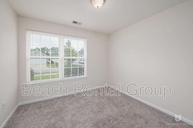 Building Photo - 1821 Ambridge Dr