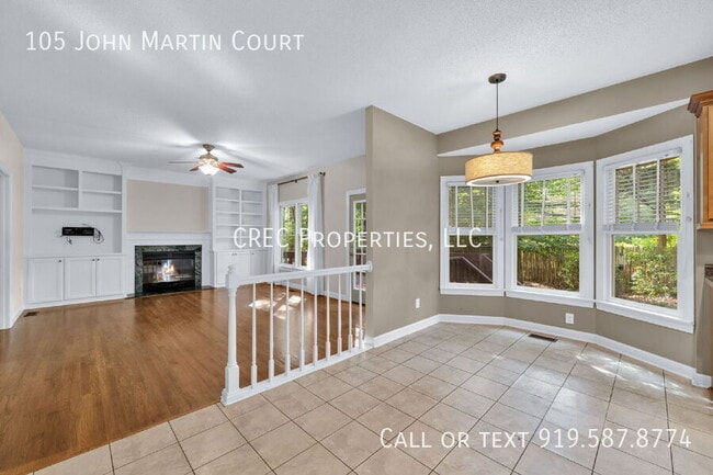 Building Photo - 105 John Martin Ct