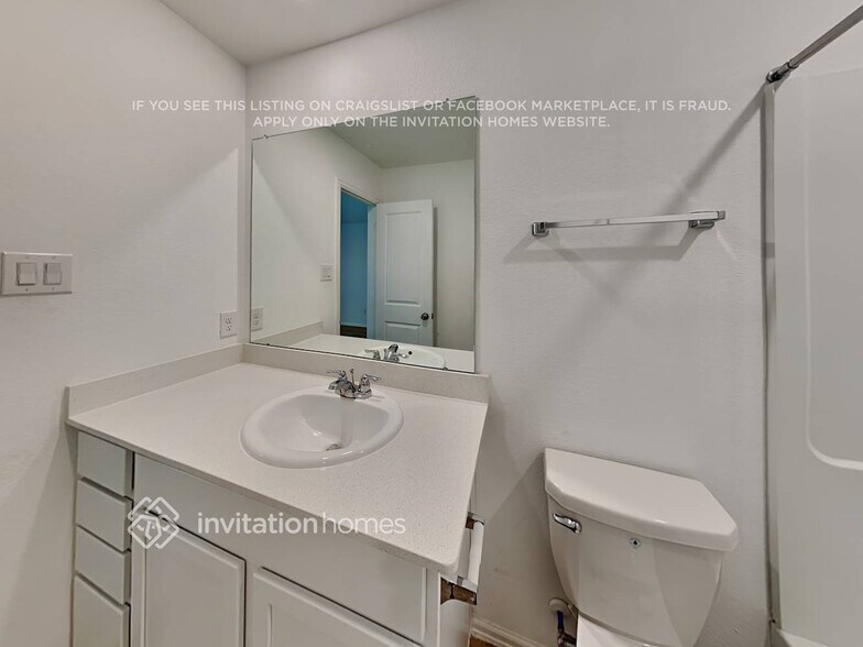 Building Photo - 22263 Stoney Ravine Dr