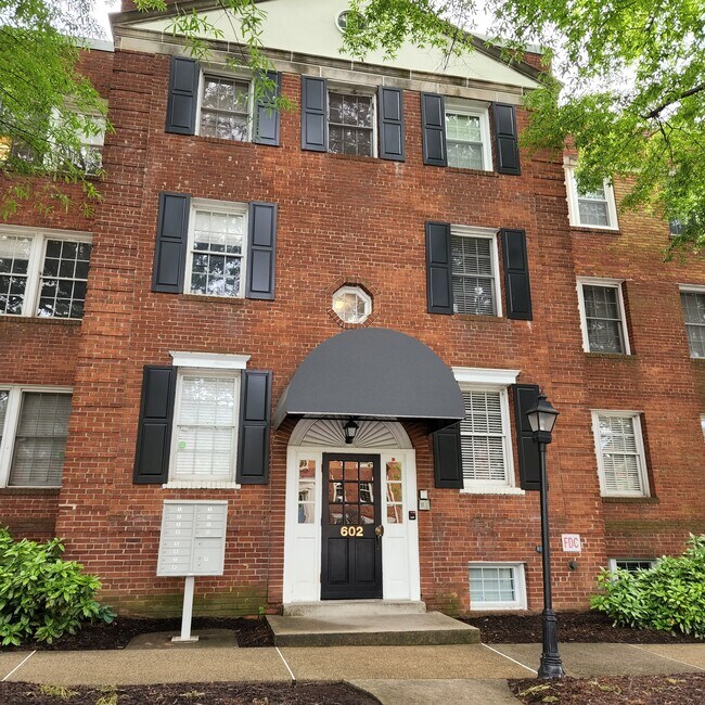 602 Bashford Ln 602 Bashford Ln Alexandria VA 22314 Apartment Finder