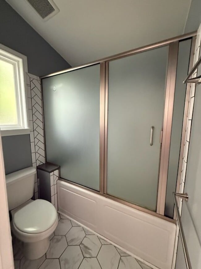 Building Photo - Charming 3-bedroom, 2-bath home in Florence,