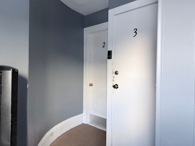 Building Photo - 50-52-52 Alden St