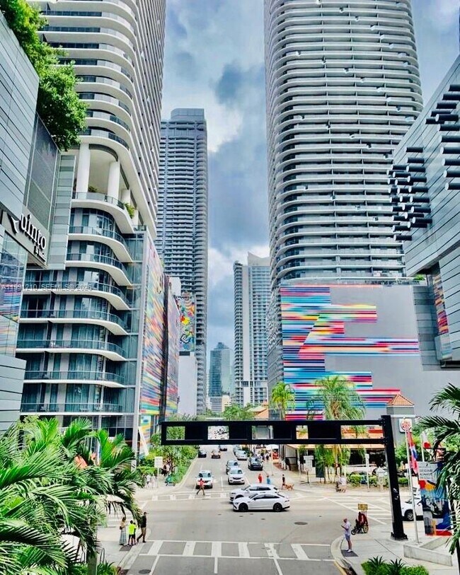 Building Photo - 41 SE 5th St