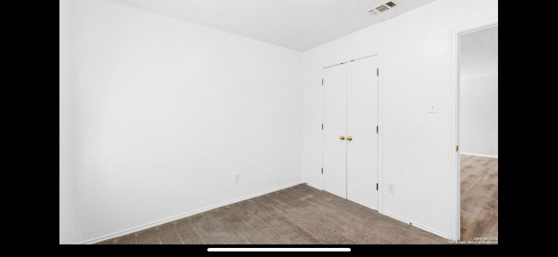 Building Photo - 9679 Acadian Dr