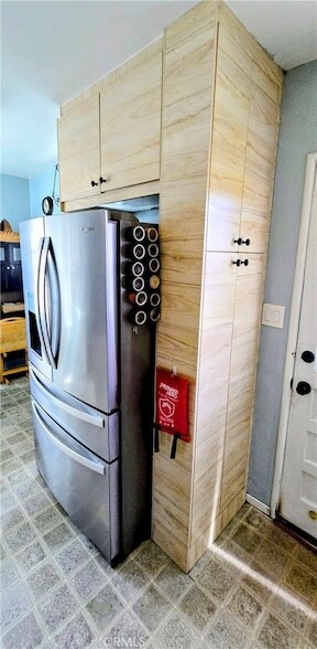 Building Photo - 10551 Karmont Ave