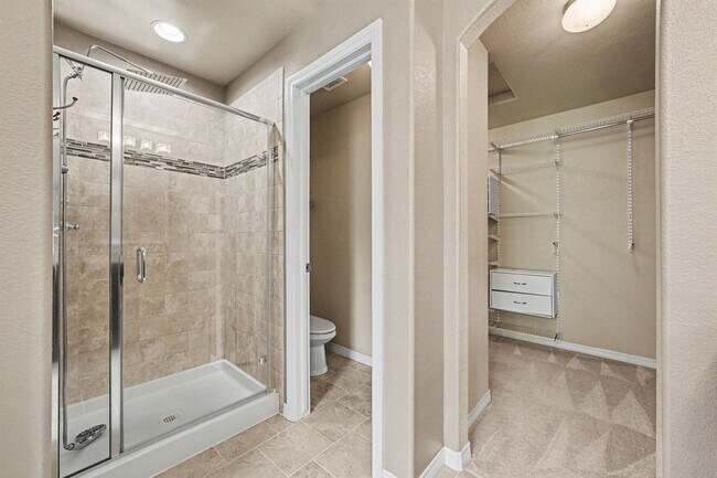 Building Photo - Beautiful home in Liberty Ranch