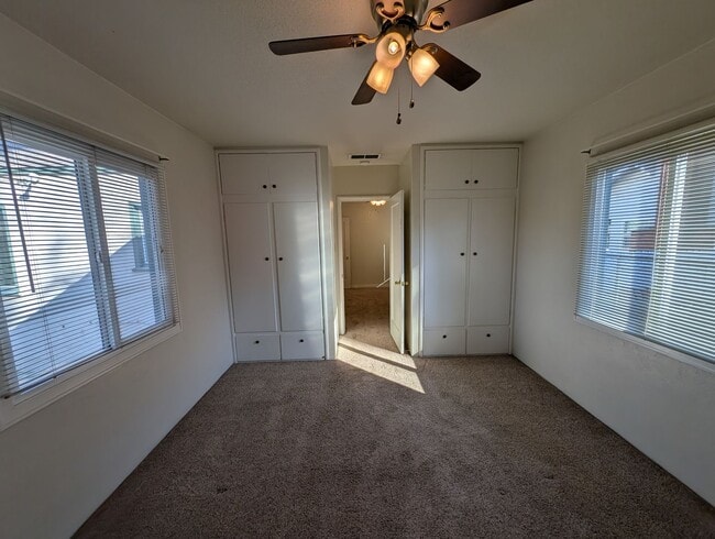 Building Photo - 3 Bedroom 1 Bath Near Redding Library