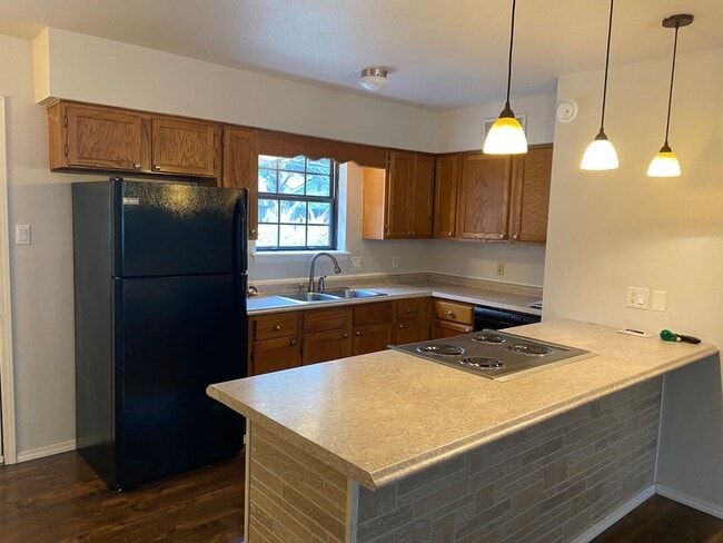 Building Photo - Come take a look at this nice 3 bedroom 1 ...