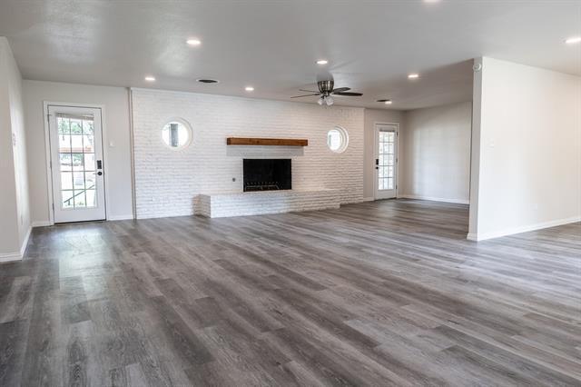 Building Photo - 6070 Wonder Dr