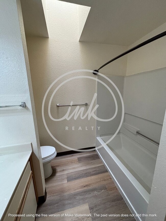 Building Photo - AL1294-1294 Alicia Cir Unit 1 &amp; 2