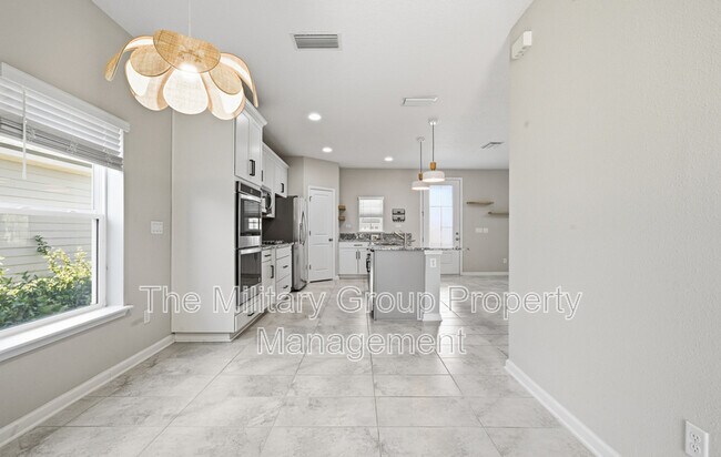 Building Photo - 253 Clarys Run