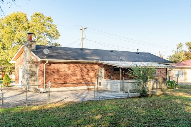 Building Photo - 106 Bluewater Dr