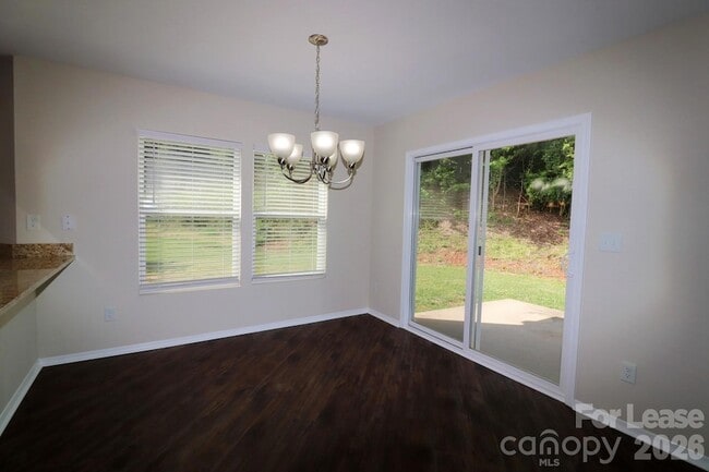 Building Photo - 13011 Lake Erie Ln