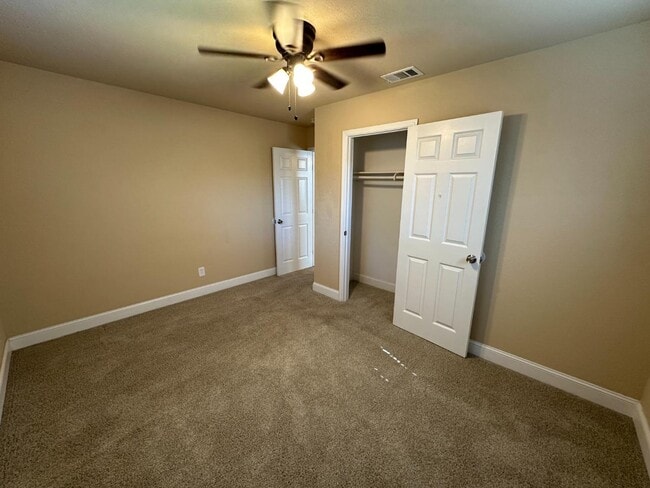 Building Photo - 8972 Rosetta Cir