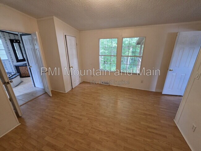 Building Photo - 34 Misty Mountain Way