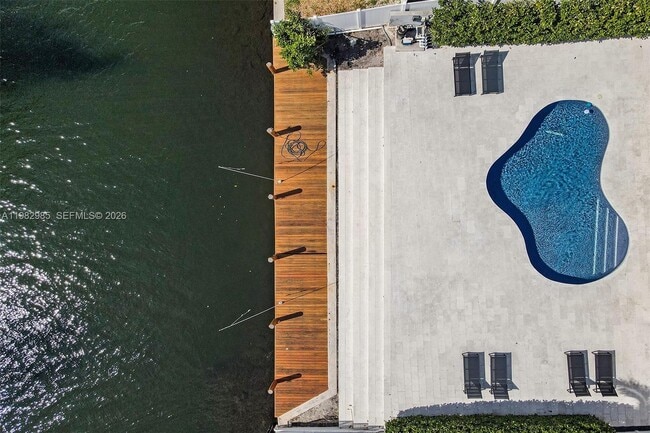 Building Photo - 915 NW 7th St