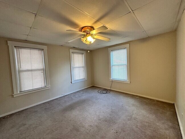 Building Photo - 18 Gage St