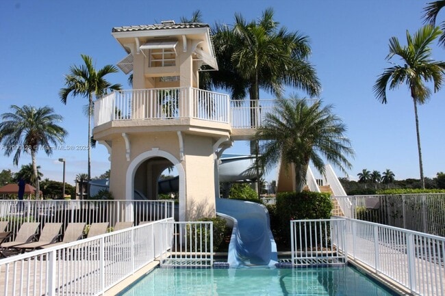 Building Photo - 1084 Golden Cane Dr