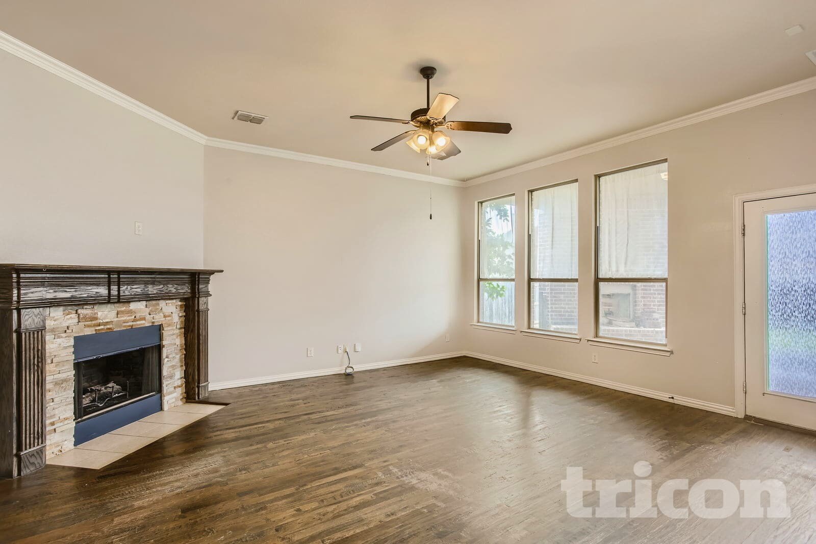 Building Photo - 396 Florence Dr