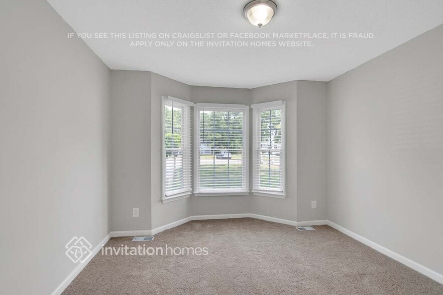 Building Photo - 5601 Rudolph Ct