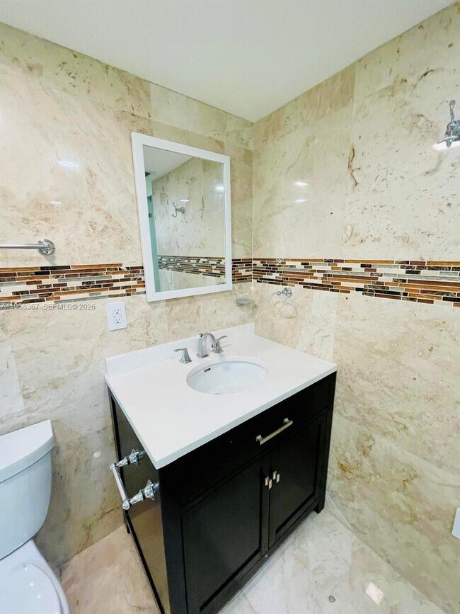 Building Photo - 12300 Old Cutler Rd