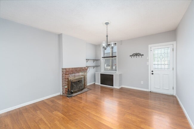 Building Photo - 505 Grundy St