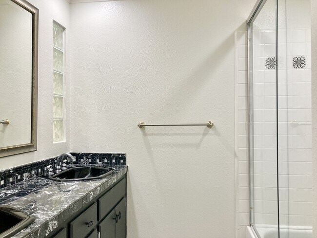 Building Photo - 12680 Homestead